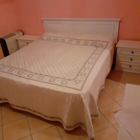 Bianco Apartment
